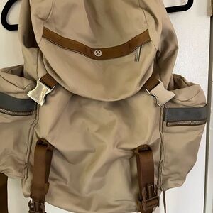 Lululemon Wunderlust Backpack 25L